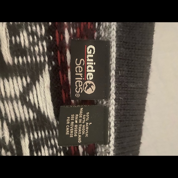 Guide Series wool blend sweater - Picture 4 of 4